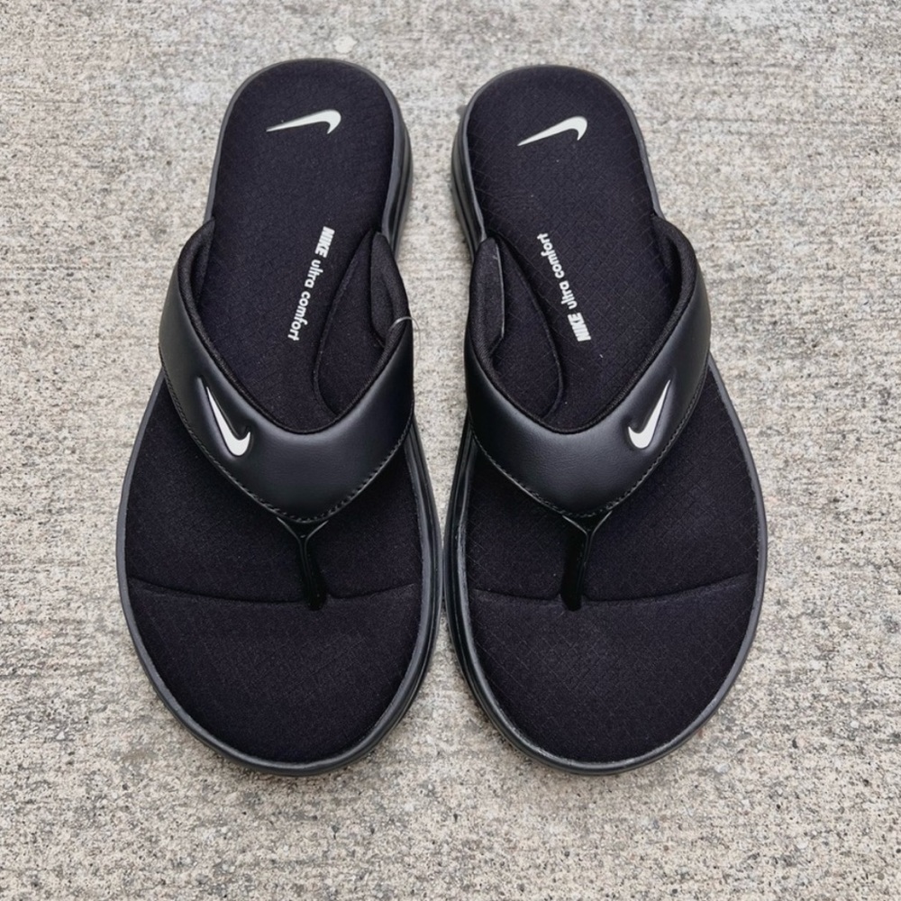 NEW WMNS NIKE ULTRAS COMFORTS 3 THONGS WOMEN THNG III BLACKS WHITES FOOTBEDS - Picture 2 of 7